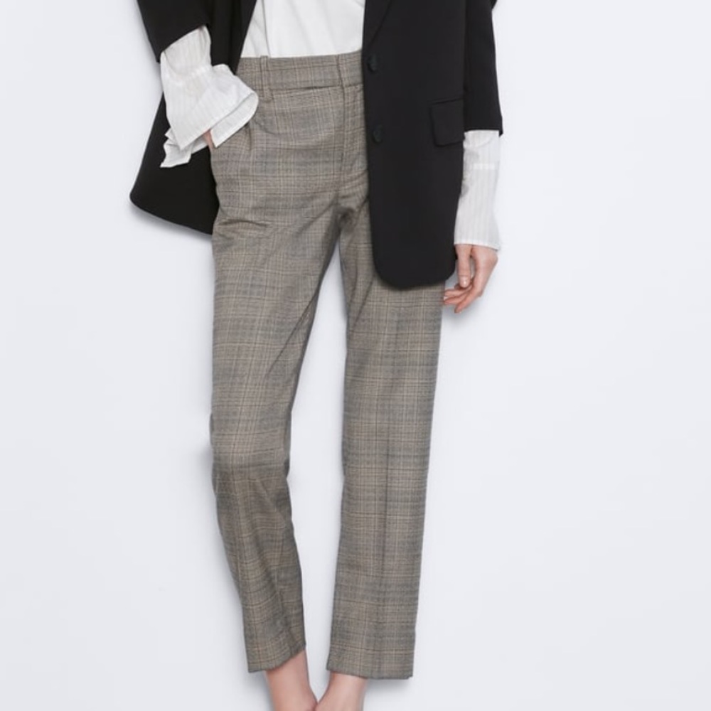 BNWT! Zara plain chino fit pants